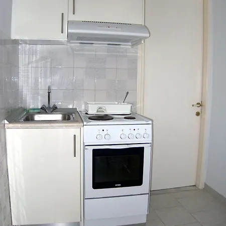 Anna Apartment Mpoukaris