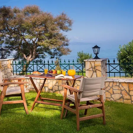 Apartament Anna Boukari Mpoukaris