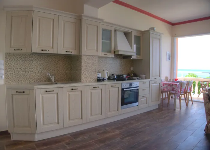 Anna Boukari Appartement Mpoukaris