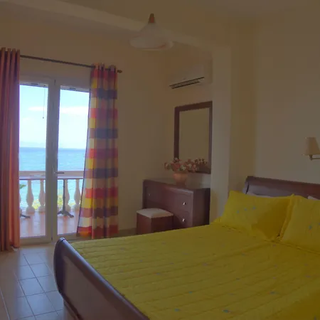 Apartament Anna Boukari *